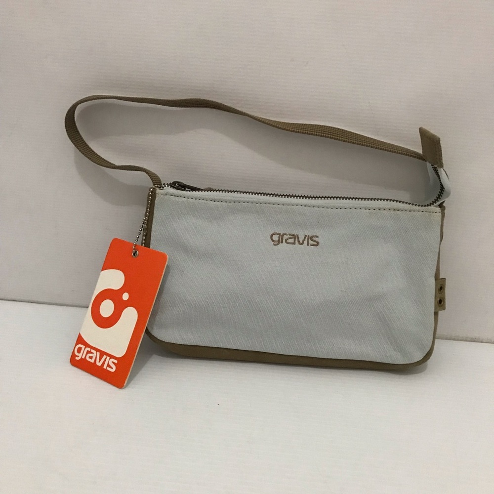 NWT GRAVIS CELIA LE Ready For A Night Out Bag
